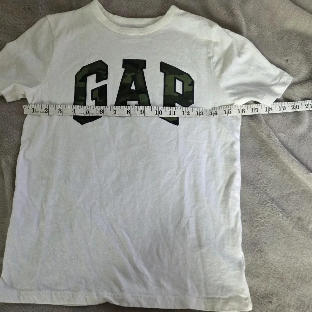 Gap Kids Shirt 10-11 White Camo Logo Graphic Tagless Short Sleeve Tee Top